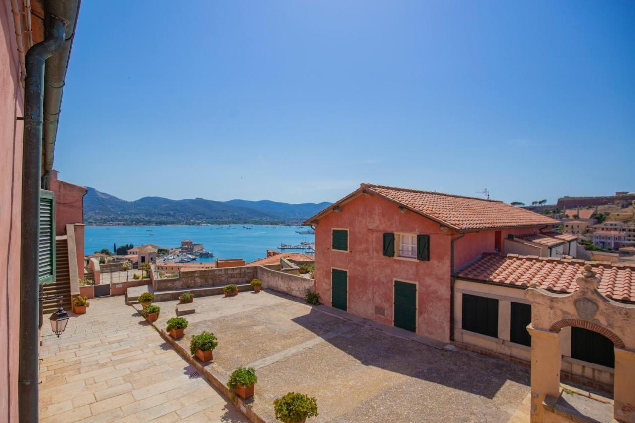 Helloelba Appartamento Il Faro Portoferraio Extérieur photo