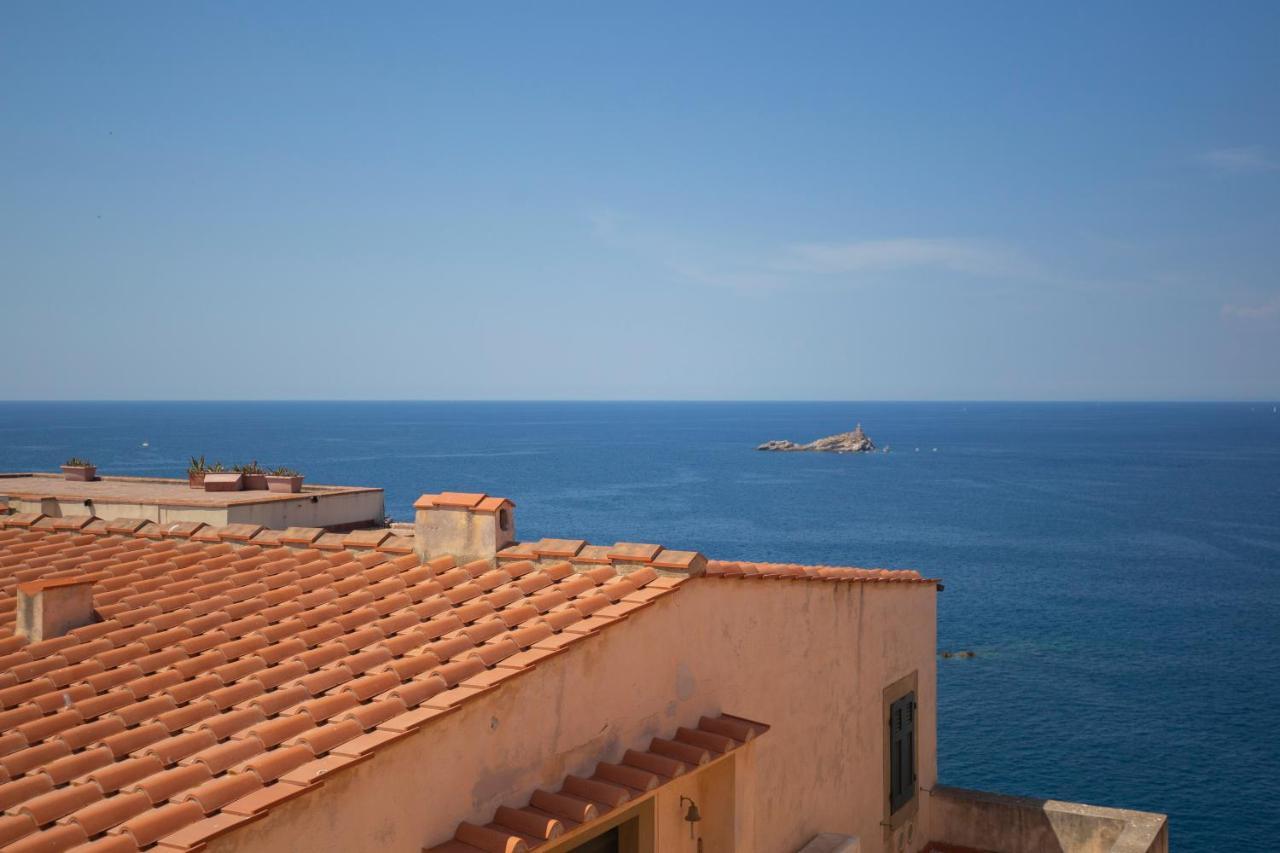 Helloelba Appartamento Il Faro Portoferraio Extérieur photo