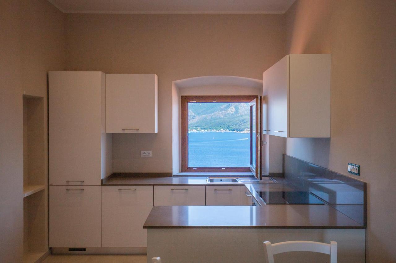 Helloelba Appartamento Il Faro Portoferraio Extérieur photo